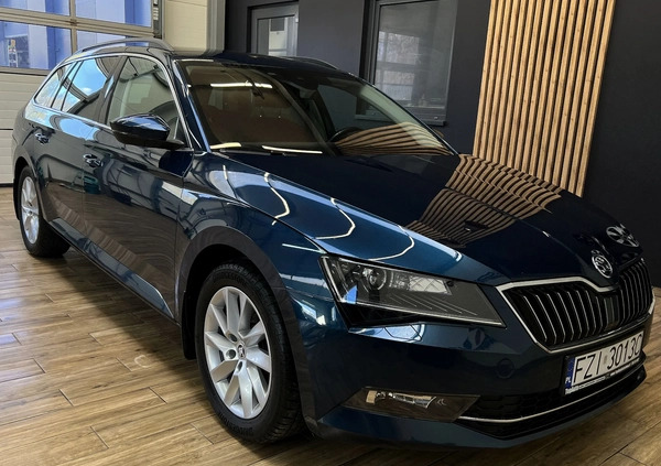 Skoda Superb cena 79900 przebieg: 109000, rok produkcji 2017 z Rawa Mazowiecka małe 631